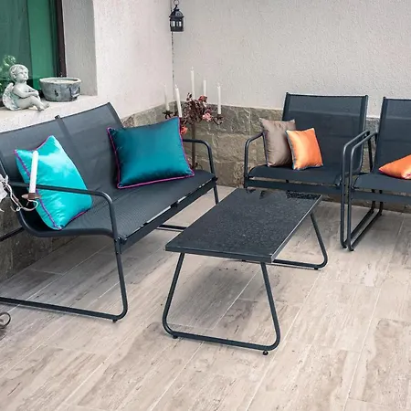 The Gallery - Garden And Garage * Veliko Tarnovo