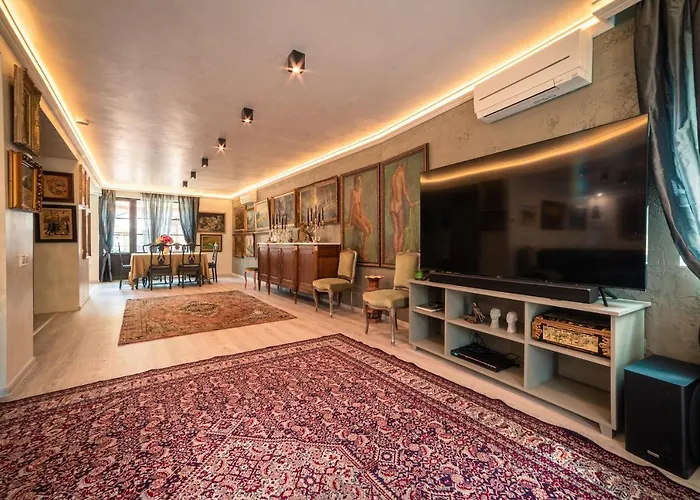 Holiday home The Gallery - Garden And Garage Veliko Tarnovo