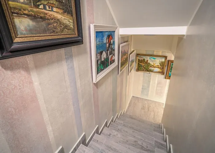 The Gallery - Garden And Garage Holiday home Veliko Tarnovo