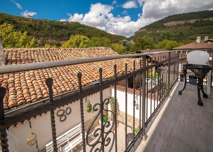 Holiday home The Gallery - Garden And Garage Veliko Tarnovo